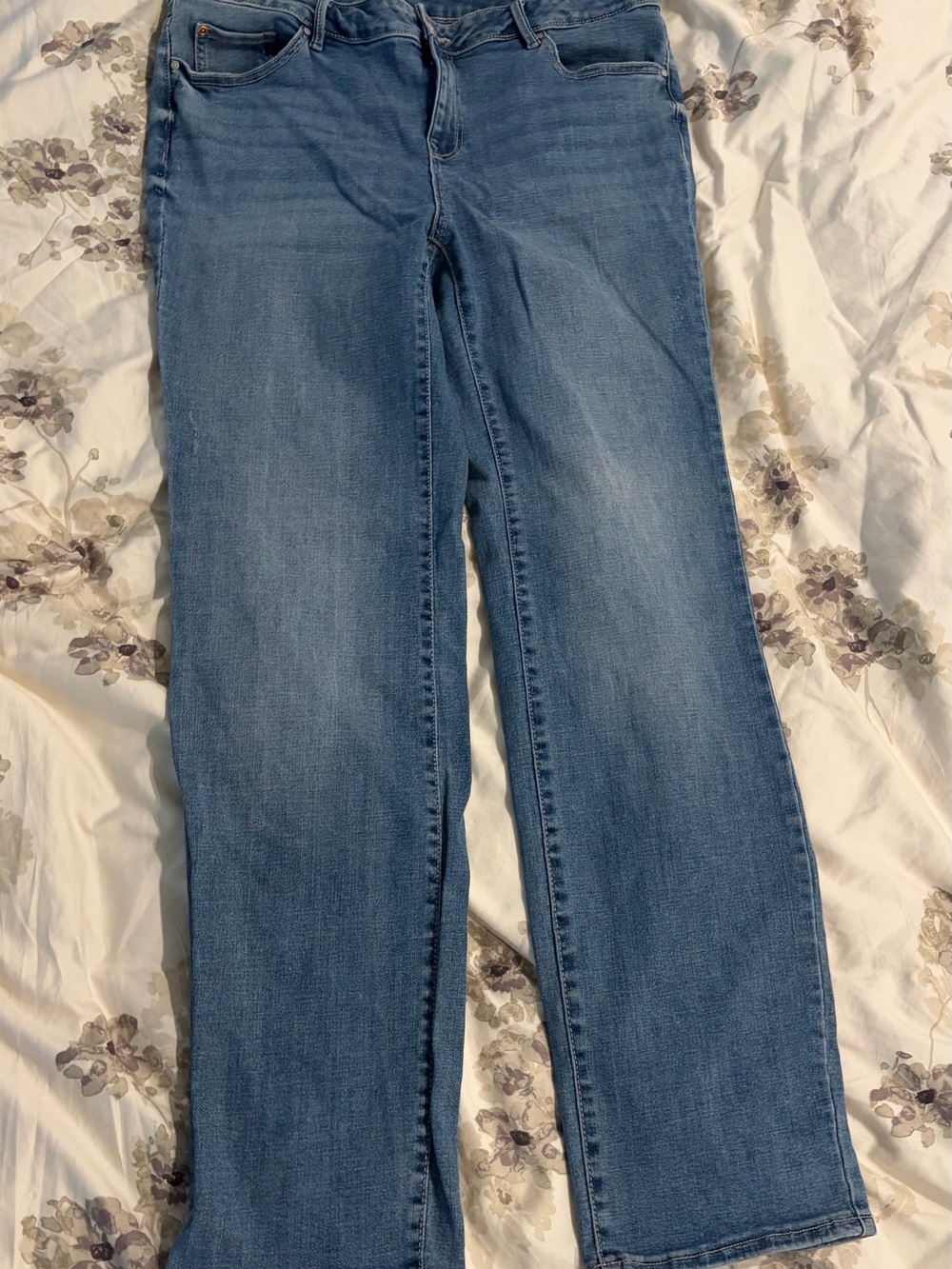 Vero Moda Curve NWT Classic Women’s Light Blue Straight-Leg Jeans